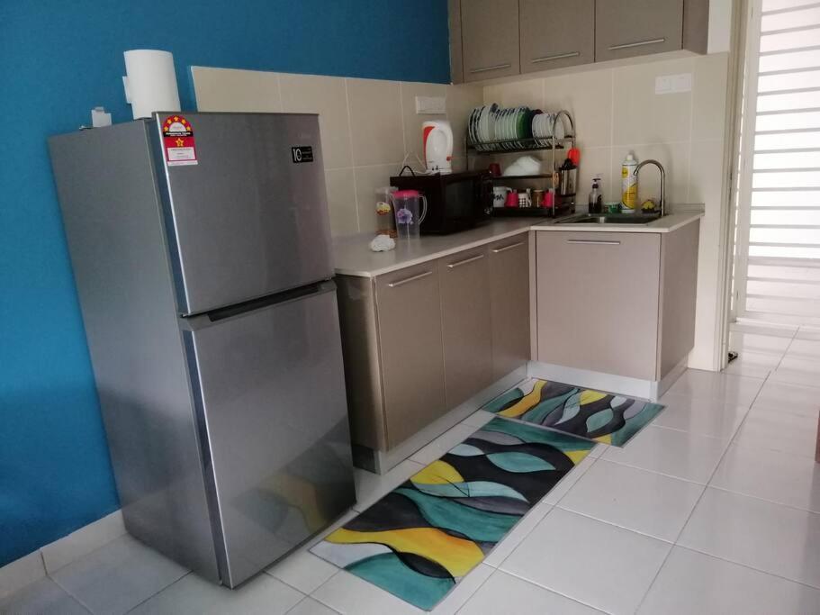 H&H Lovely Homestay In Nilai Ngoại thất bức ảnh