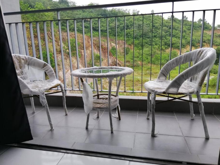 H&H Lovely Homestay In Nilai Ngoại thất bức ảnh